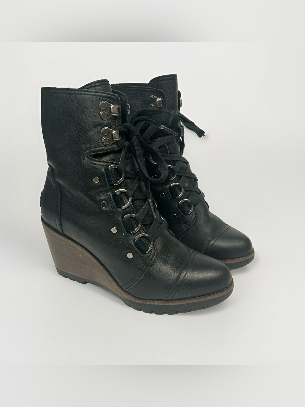 Sorel After Hours Lace Up Boots Women 7 Black Leather Wedge Waterproof Outdoors